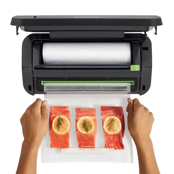FoodSaver - Vacuum Sealer Starter Kit - Black - REBEL